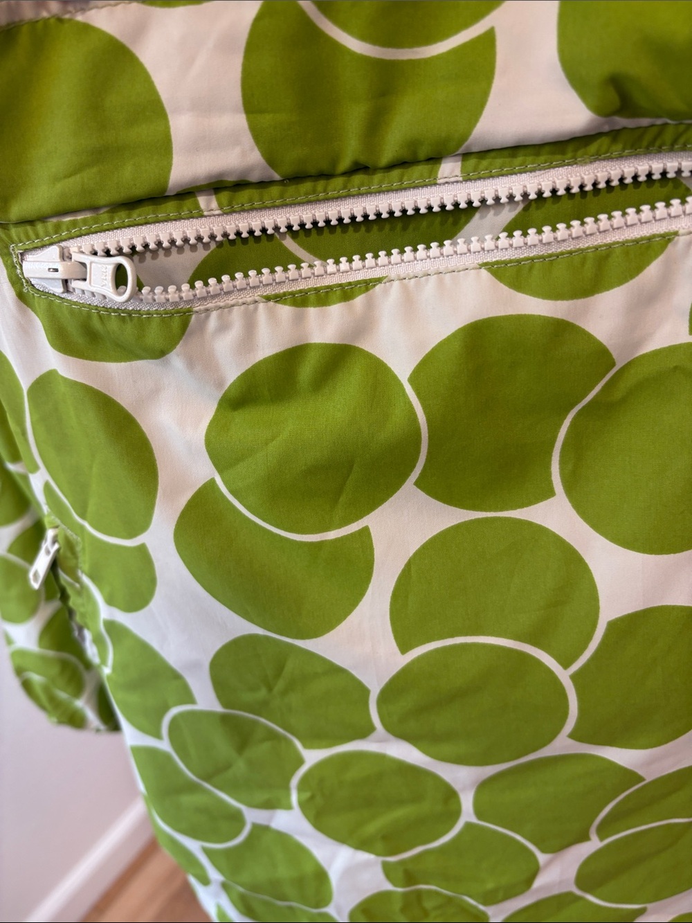 Boden NWOT Green White Giant Polka Dot Pullover Packable Anorak Jacket Size 8 - Picture 11 of 16